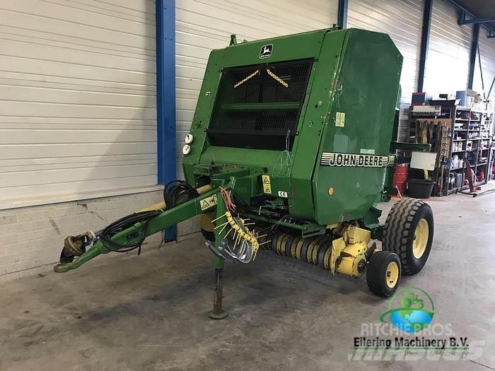 John Deere 570 Forage harvesters