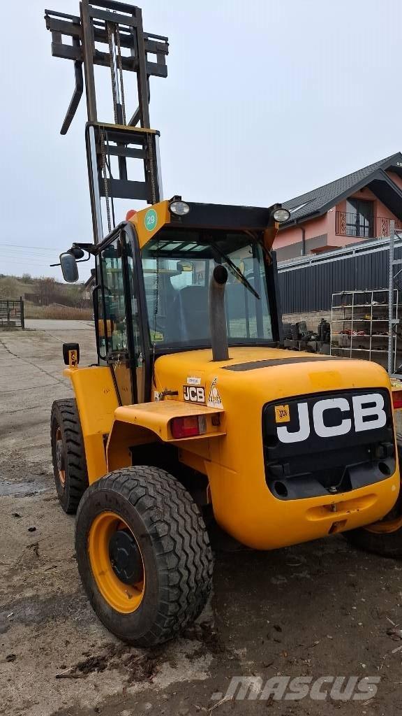 JCB 930 Rough terrain truck