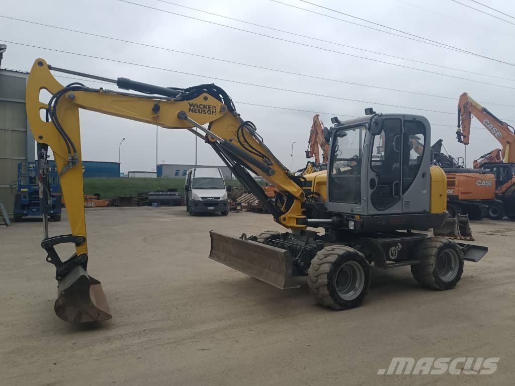 Wacker Neuson EW 100 Wheeled excavators
