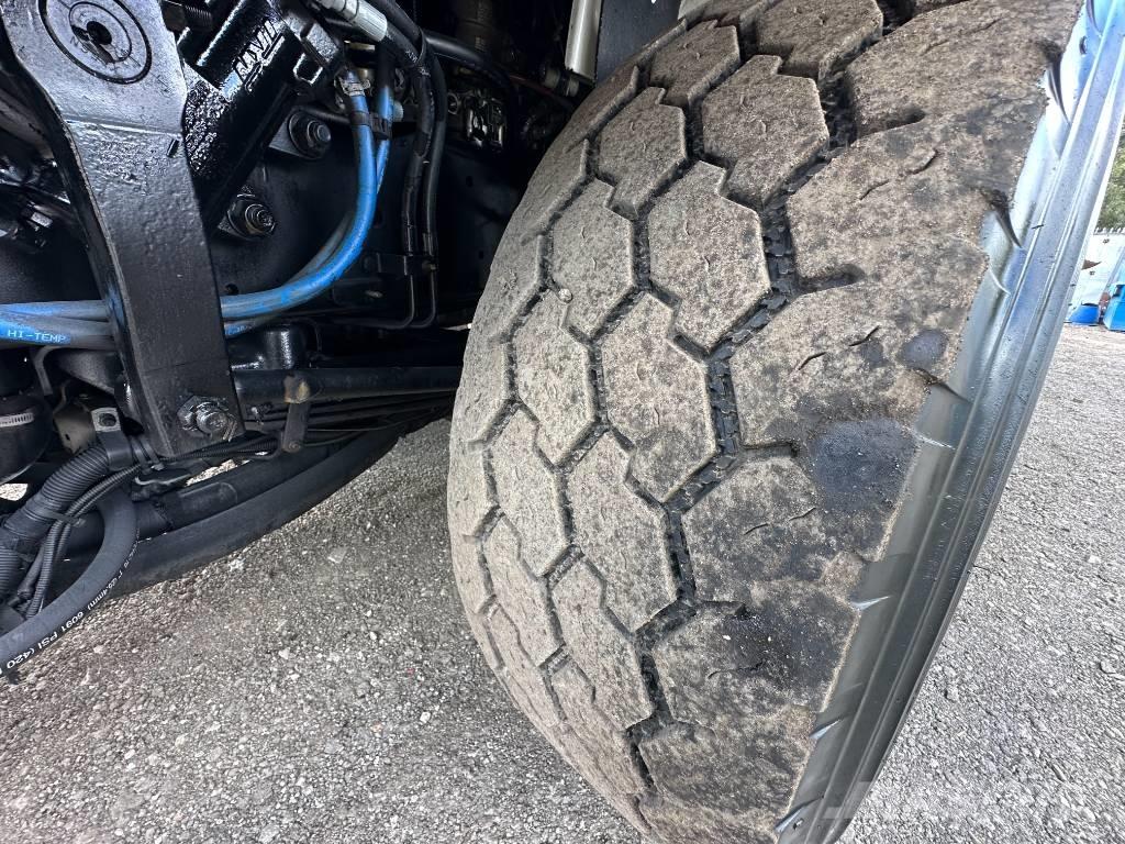 Freightliner M2 Commercial vehicle