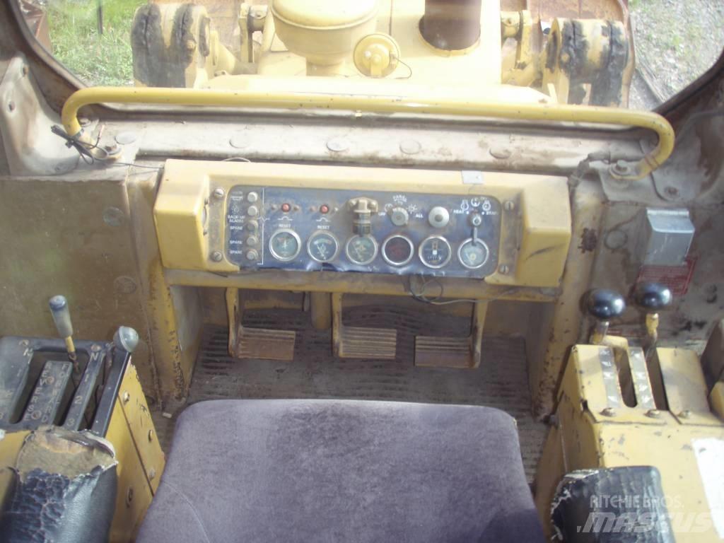 CAT 955 L Crawler loaders