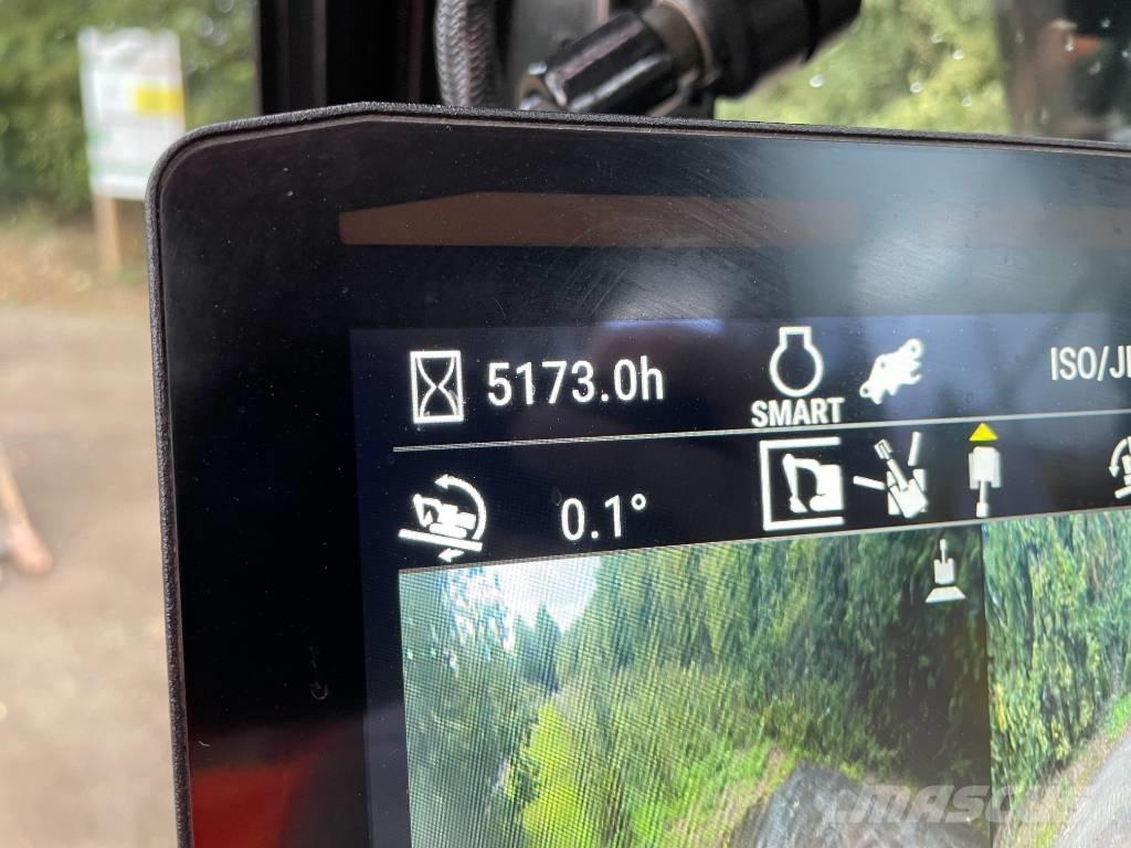 CAT 320 Crawler excavators