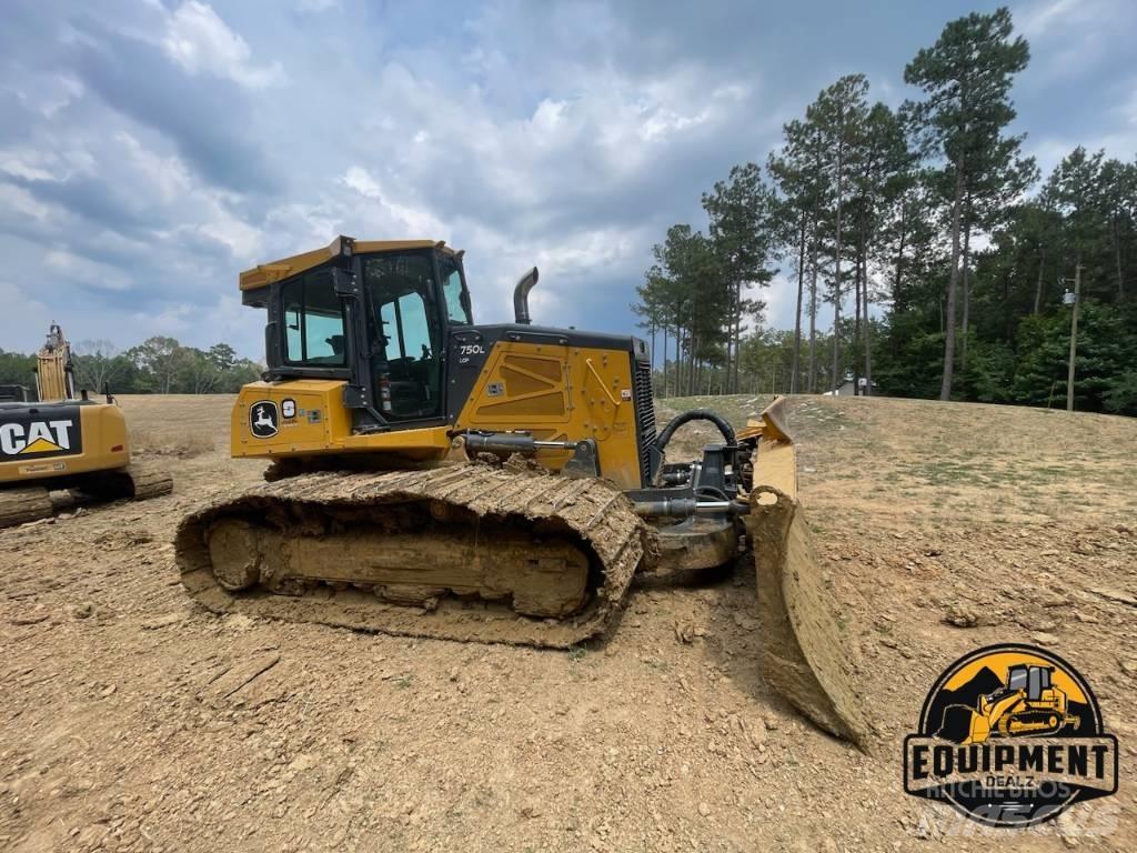 John Deere 750L Crawler dozers
