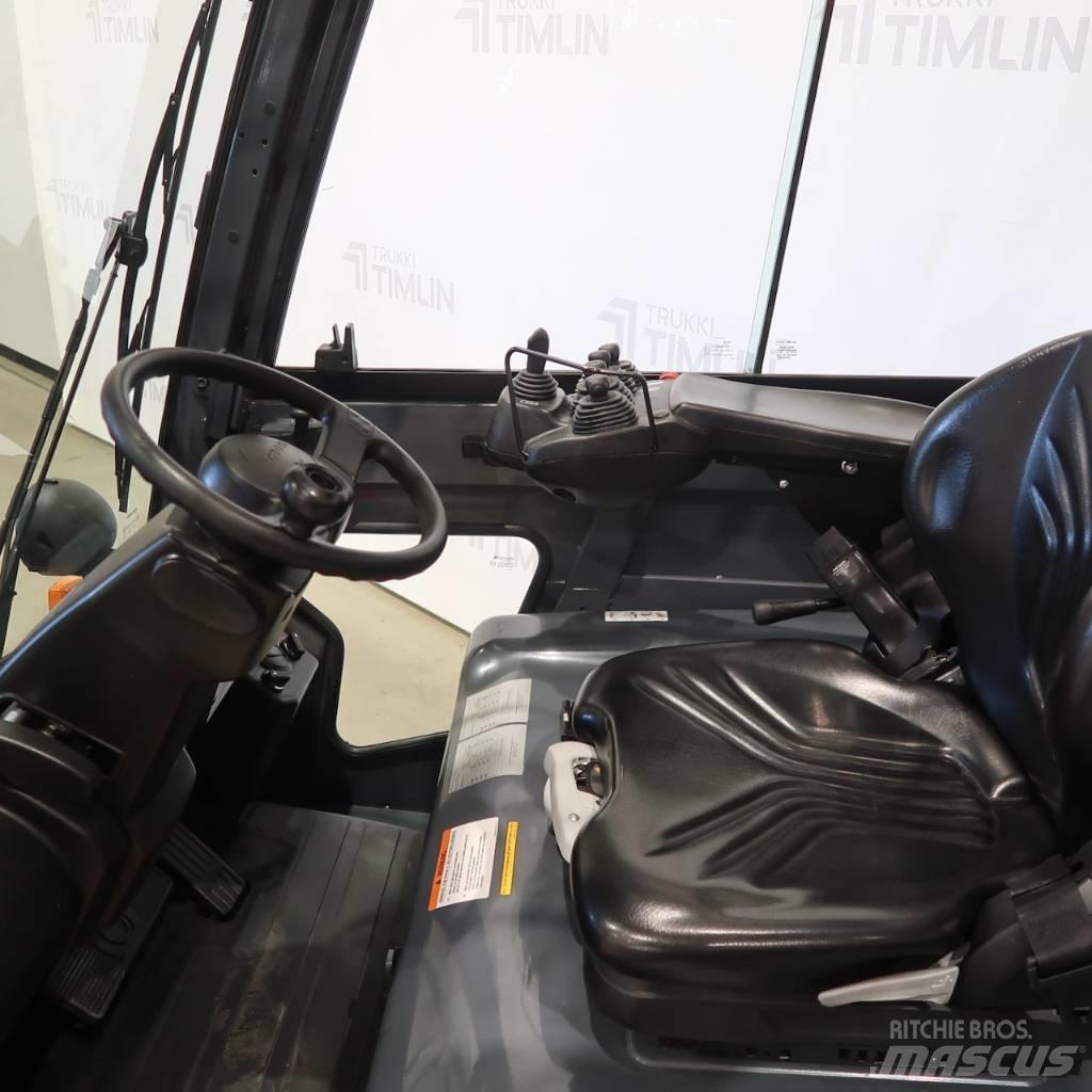 Toyota 8FBMT45 Electric forklift trucks