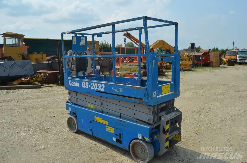 Genie GS 2032 Scissor lifts
