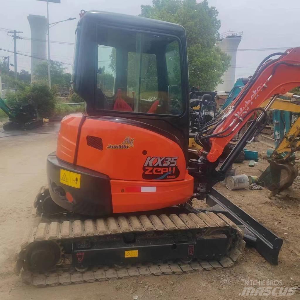Kubota U 35 Mini excavators < 7t (Mini diggers)