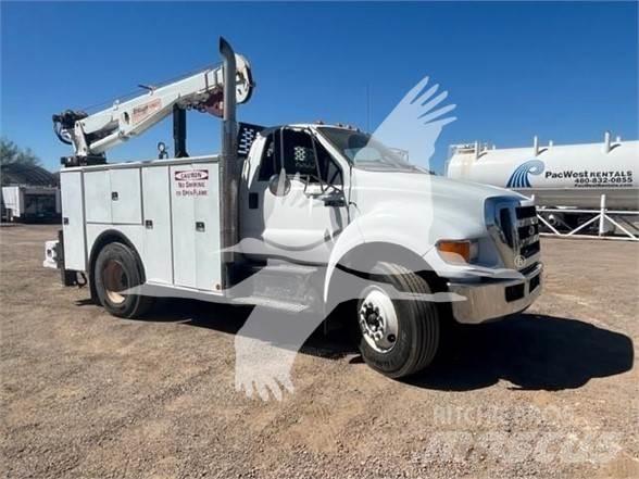 Ford F750 Other