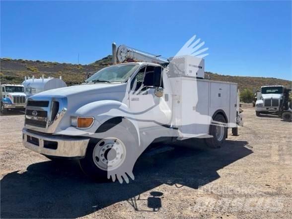 Ford F750 Other