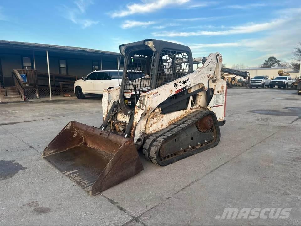 Bobcat T 590 Skid steer loaders