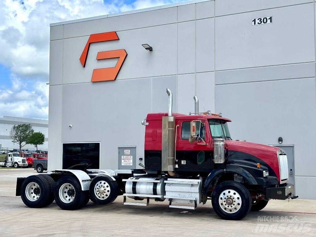 Western Star 4900 Prime Movers
