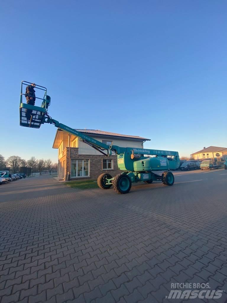 Genie Z 135 Articulated boom lifts