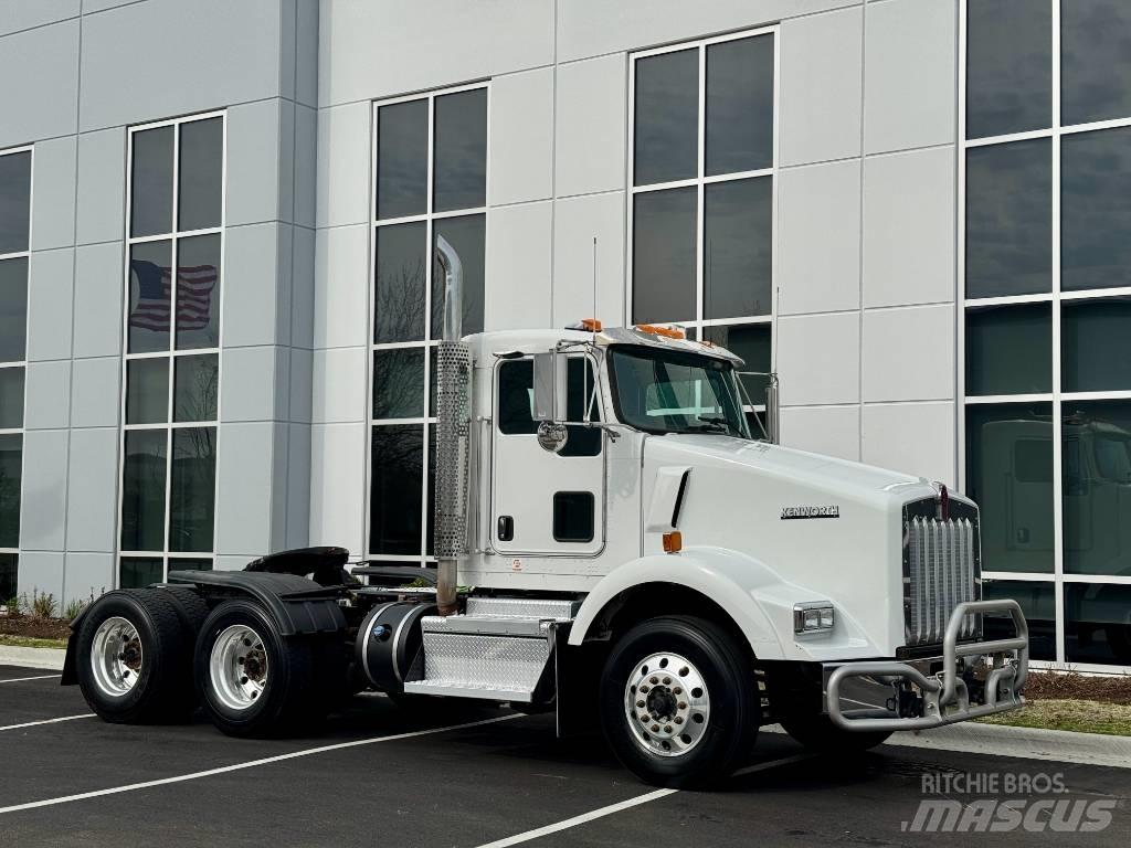 Kenworth T800 Prime Movers