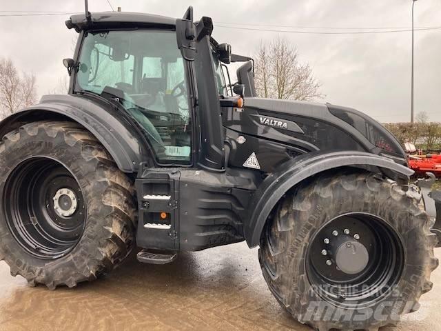 Valtra T 254 V Tractors