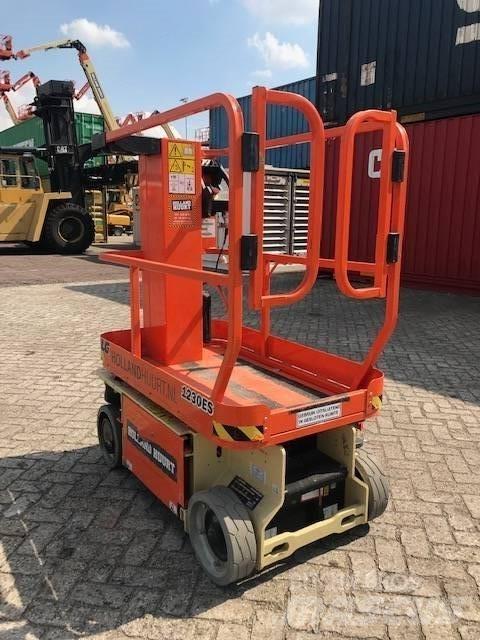 JLG 1230 ES Scissor lifts