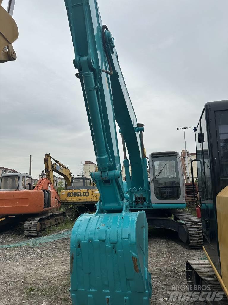 Kobelco SK 200 Crawler excavators