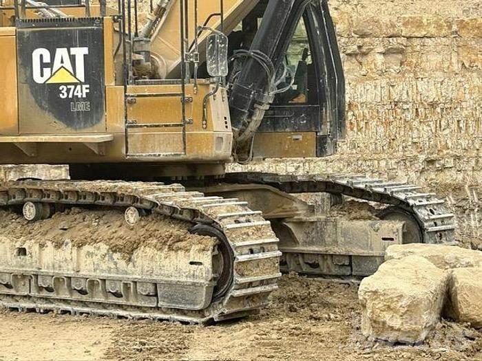 CAT 374 LME Special excavators