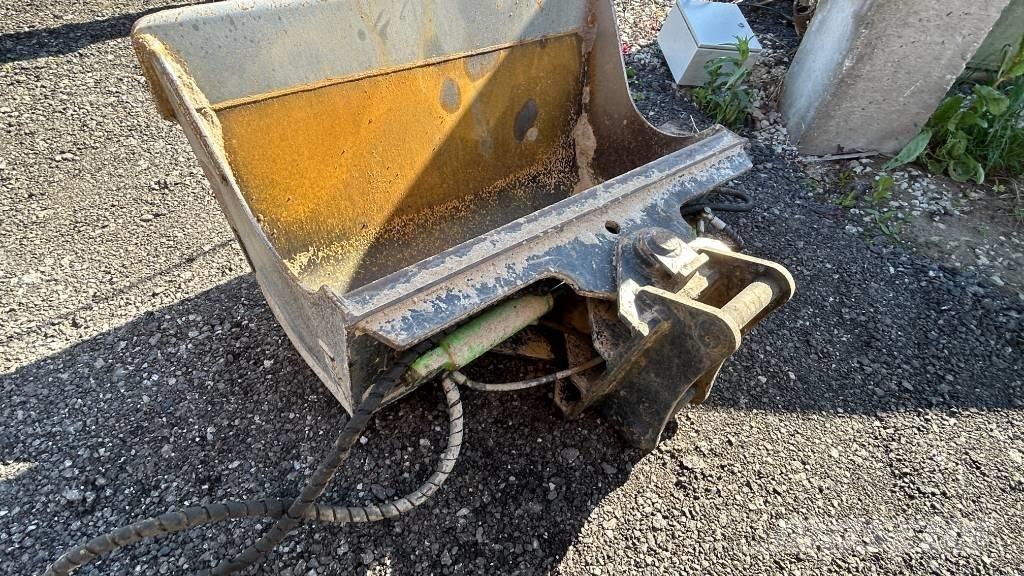 JCB 4 CX Pro Backhoe