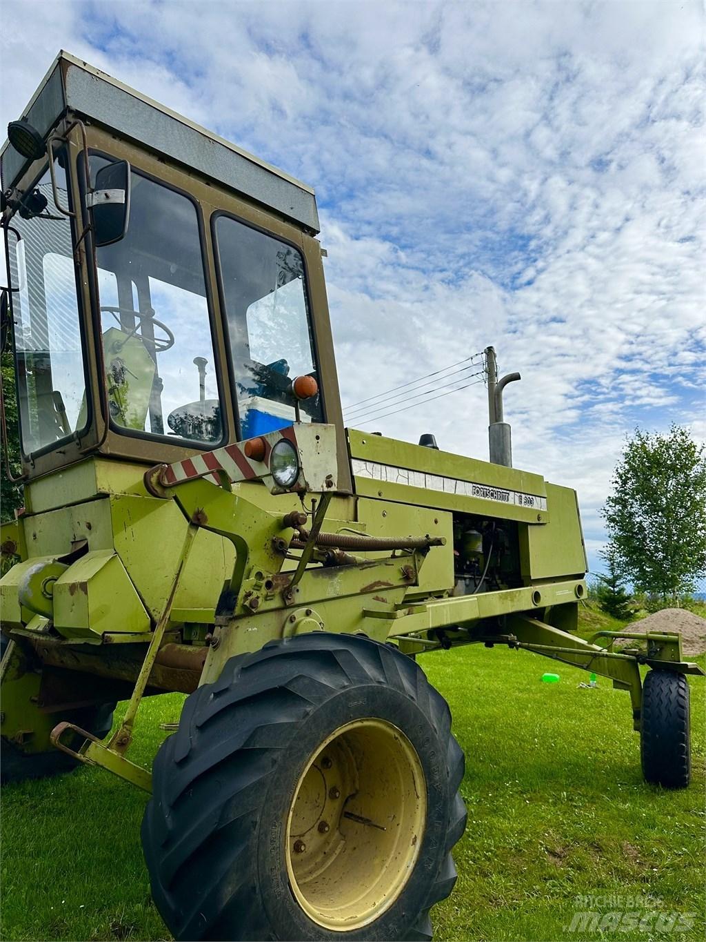 Fortschritt E 303 Mowers