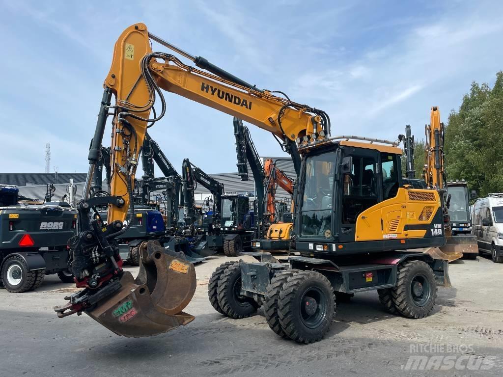 Hyundai HW140 Wheeled excavators