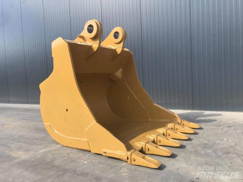 Volvo EC360 Buckets