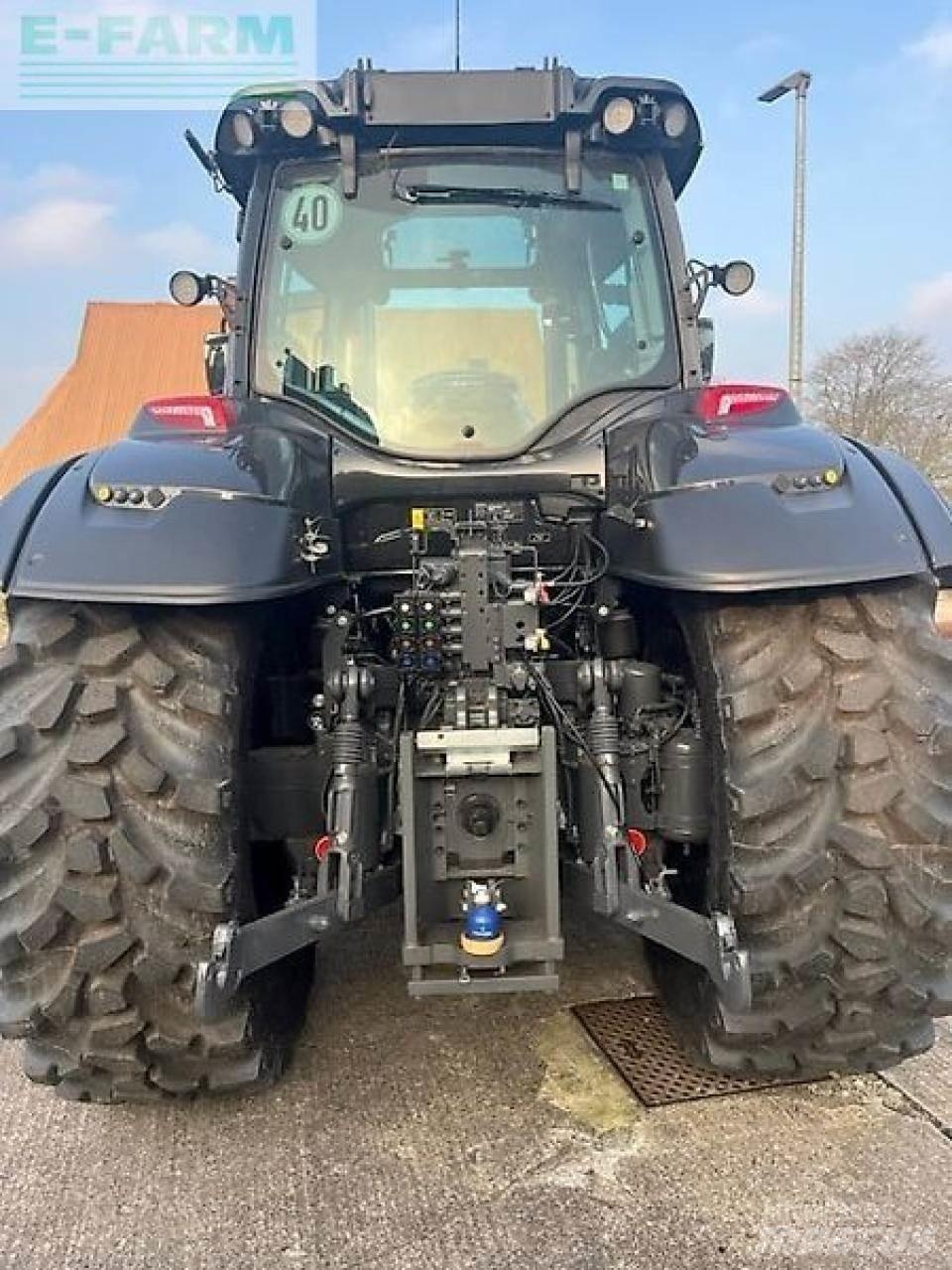 Valtra t175ea Tractors