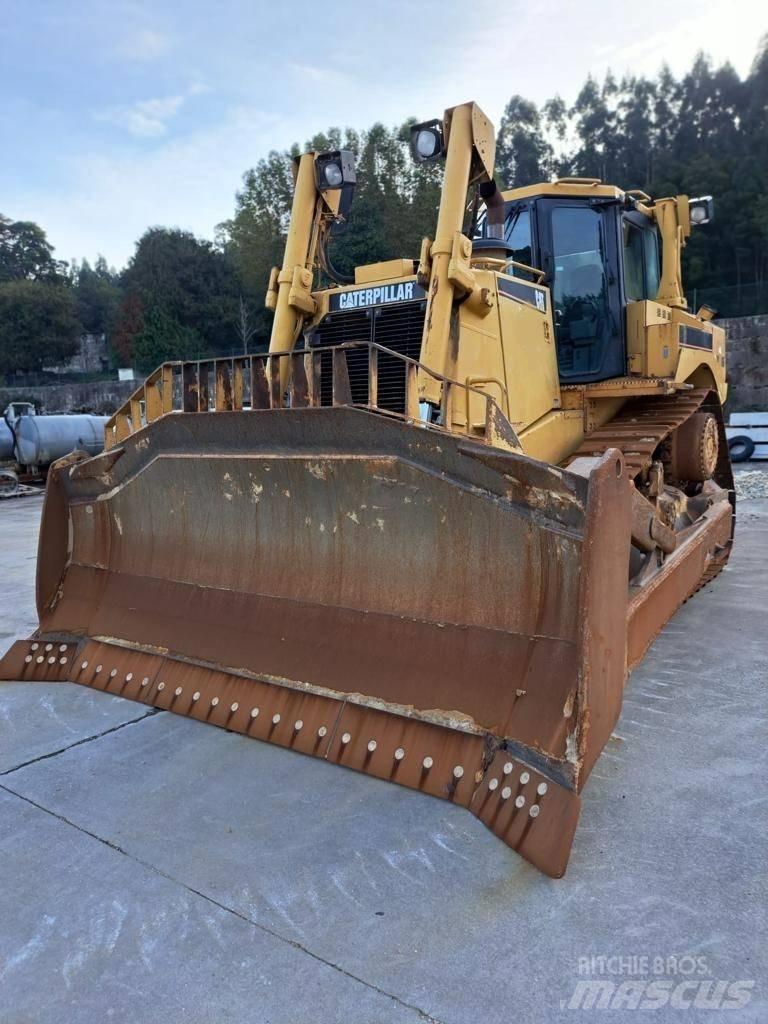 CAT D 8 T Crawler dozers