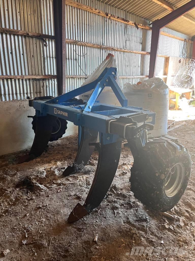 Saphir Frontgrubber Chisel ploughs