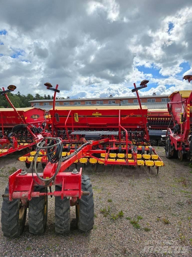 Väderstad Rapid 400C Combination drills