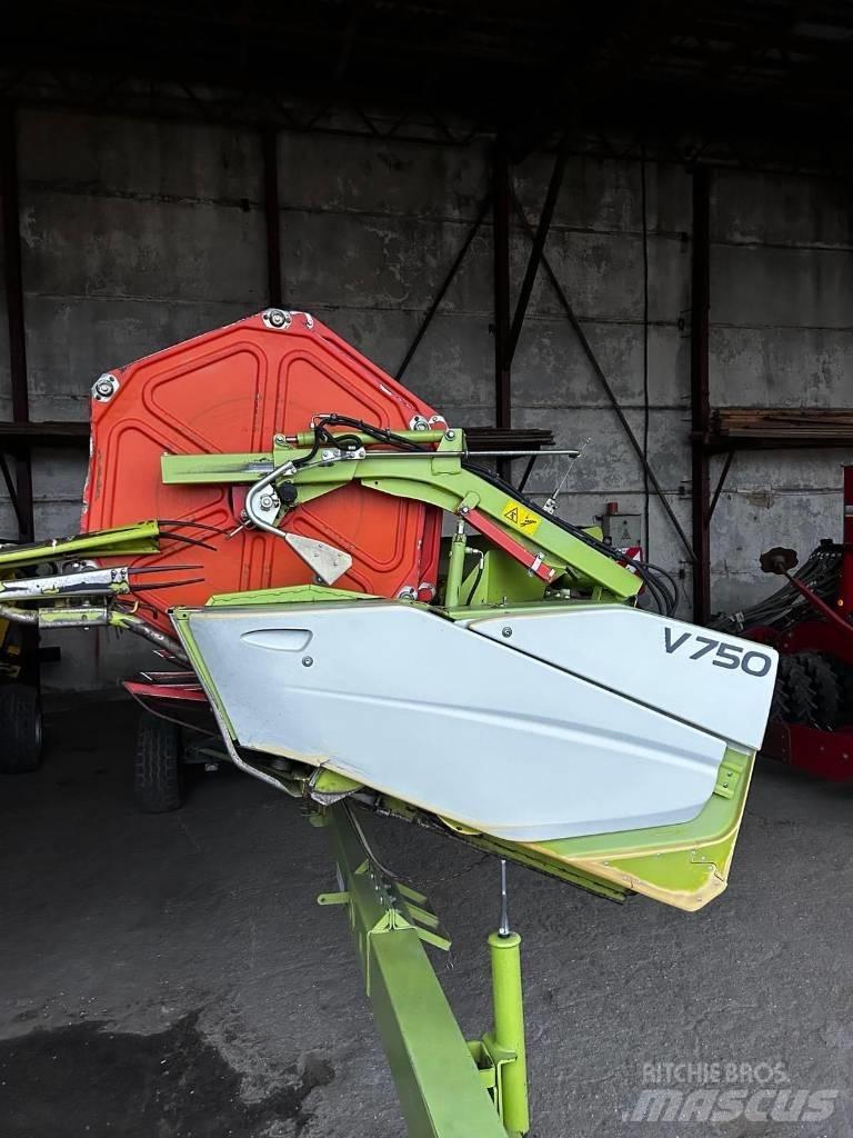 CLAAS Tucano 480 Combine harvesters