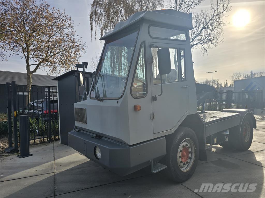  [div] DAF TT2100DH Terminal tractors