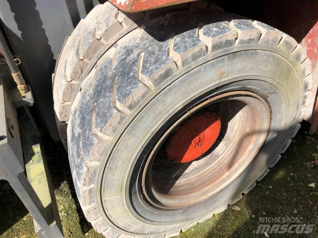 Kalmar DC10-600XL Diesel trucks
