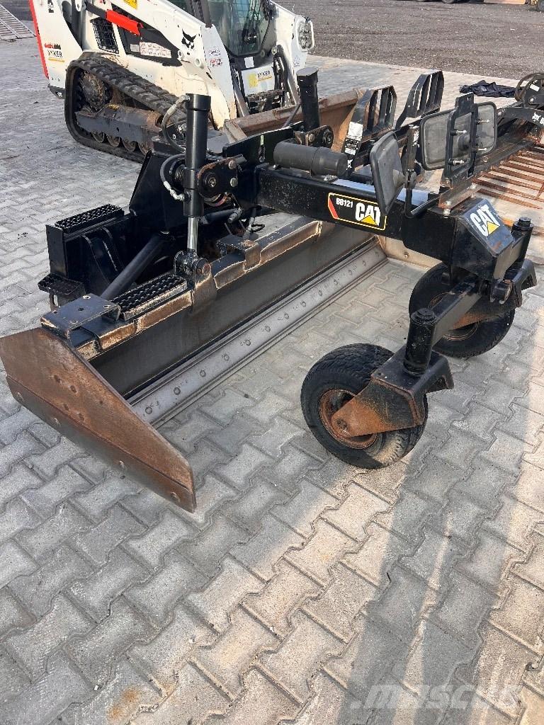CAT BB121 Planers