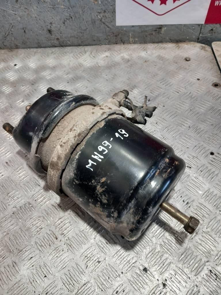 MAN TGM  81504106935 Brakes