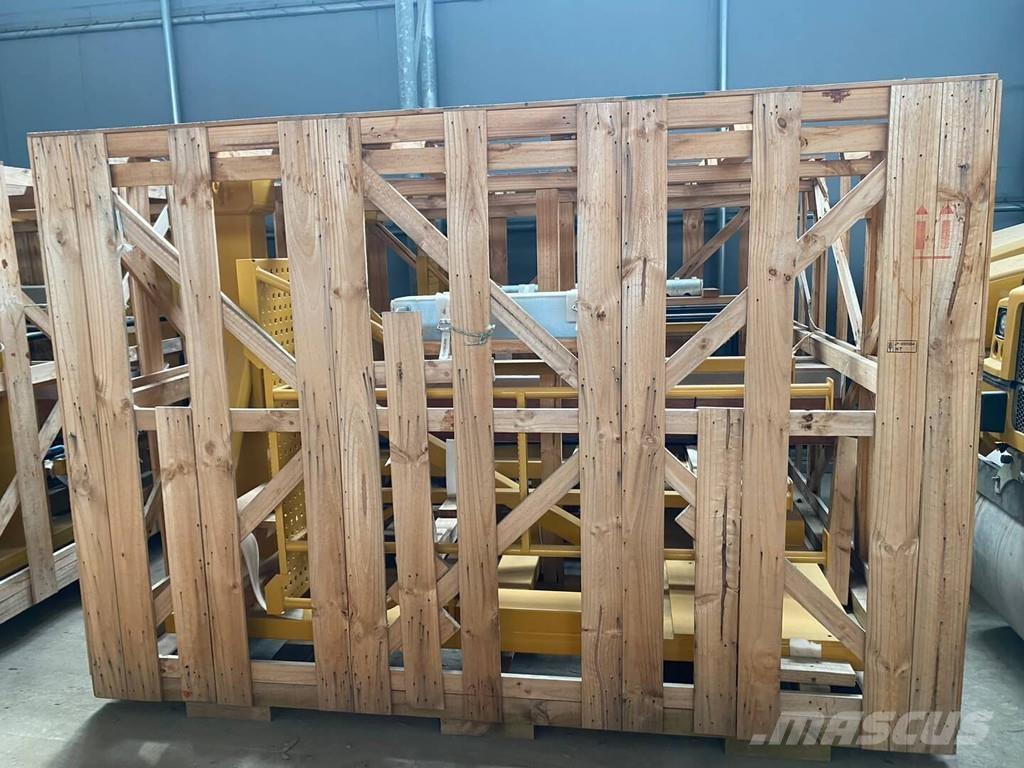 CAT 352 UHD Crawler excavators