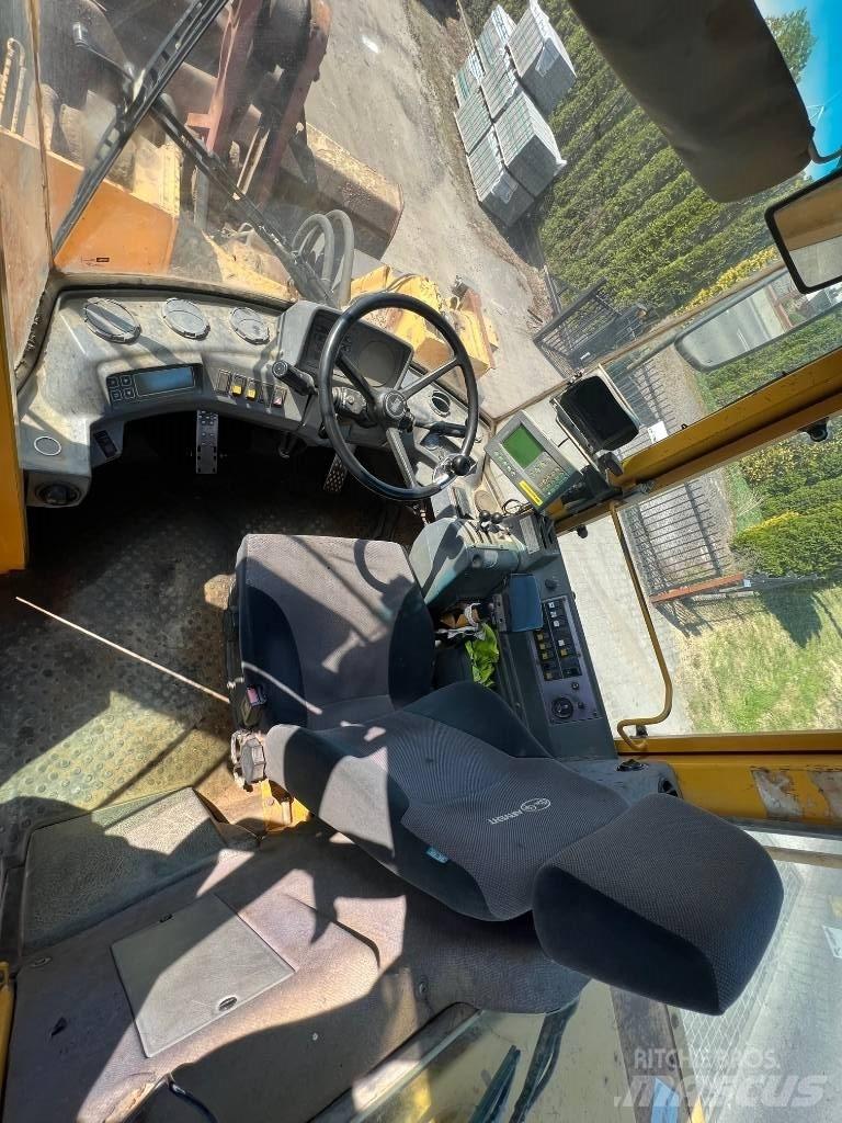Volvo BM L150 Wheel loaders
