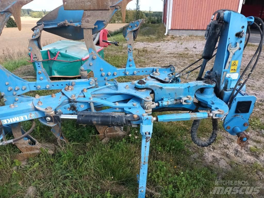 Lemken Vari-Opal 7 X Reversible ploughs