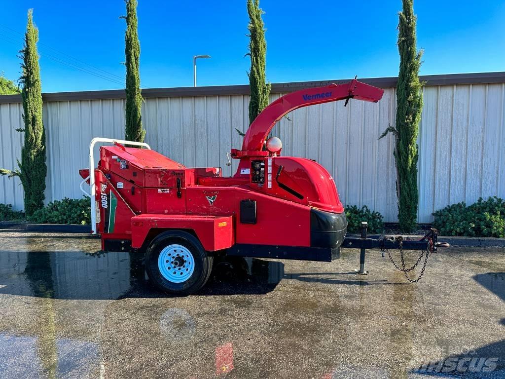 Vermeer BC1500 Wood chippers