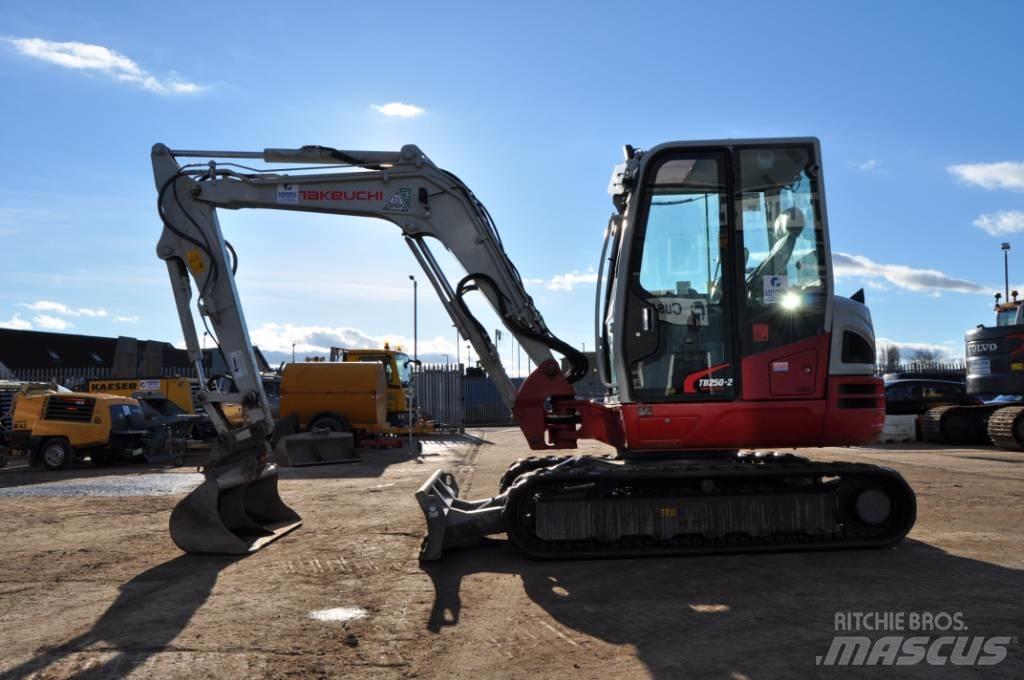 Takeuchi TB 250-2 Mini excavators < 7t (Mini diggers)