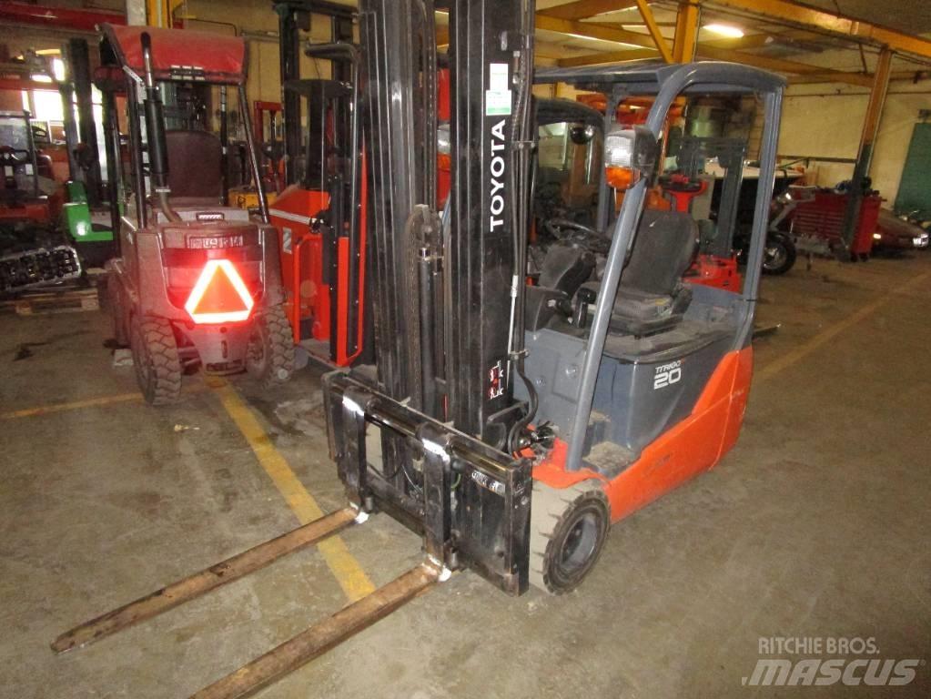 Toyota Elmotvikt Electric forklift trucks