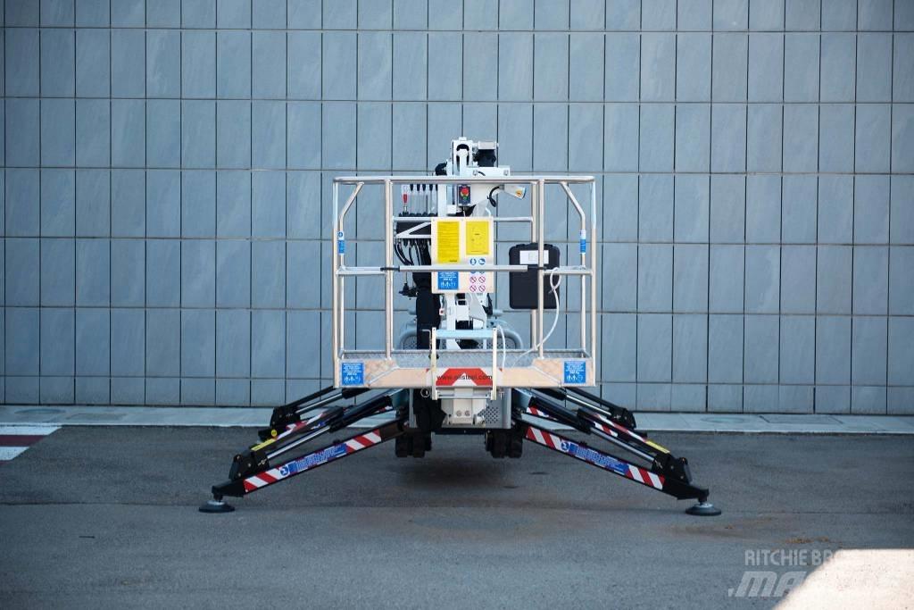Oil & Steel Octopus 14 Articulated boom lifts