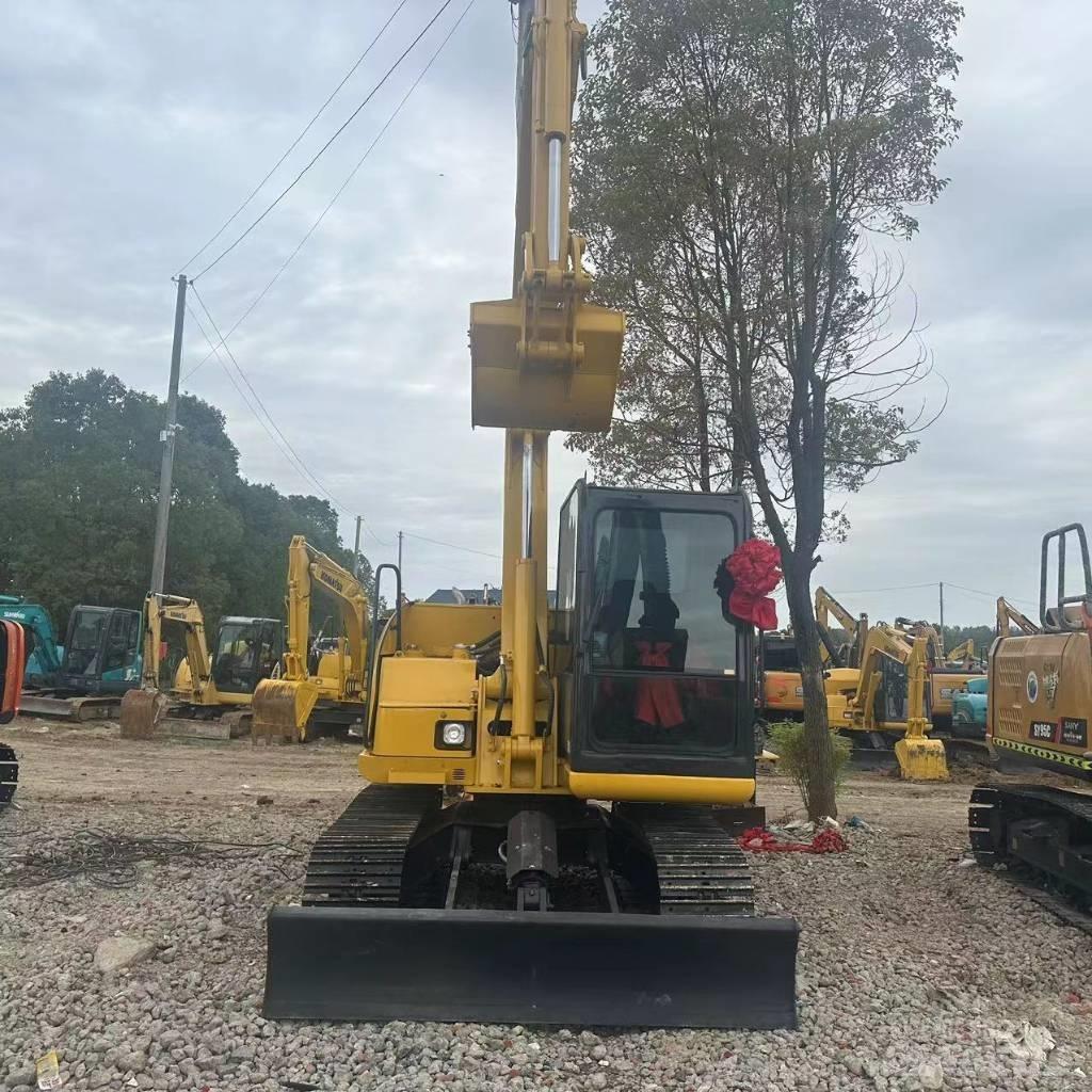 Komatsu PC 70 Mini excavators < 7t (Mini diggers)