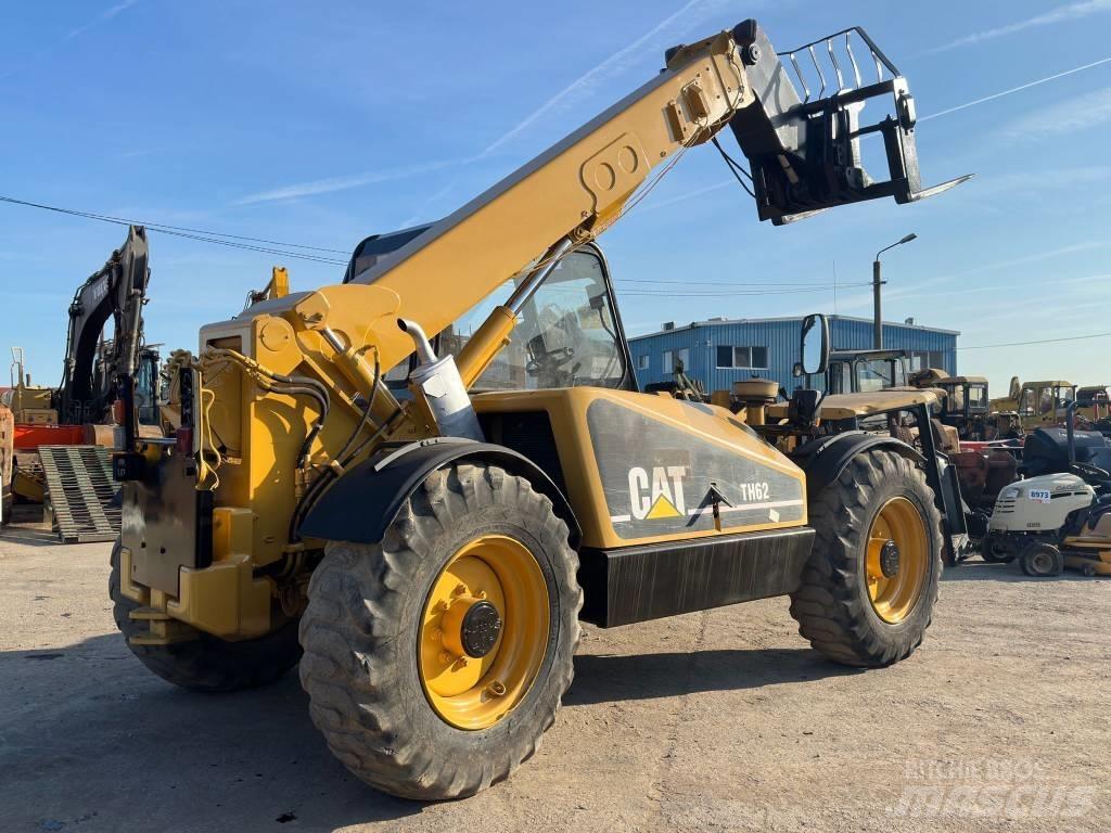 CAT TH 62 Telehandlers