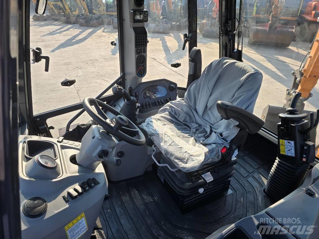 CASE 590SV Backhoe