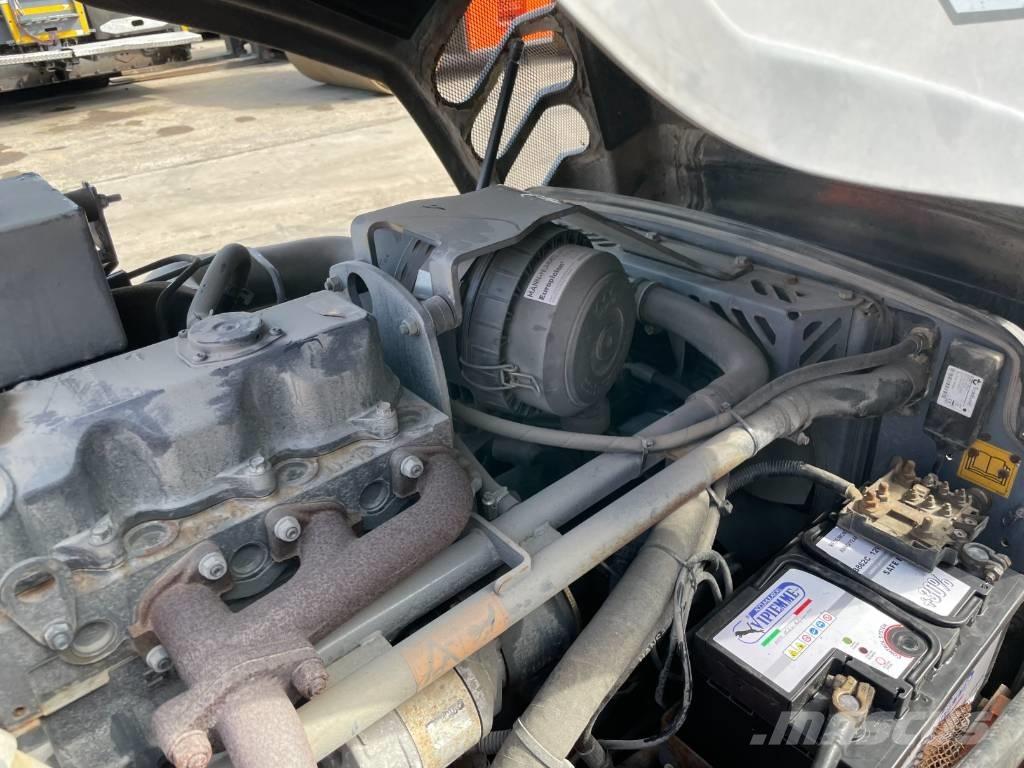 Hamm HD 10 VV Twin drum rollers