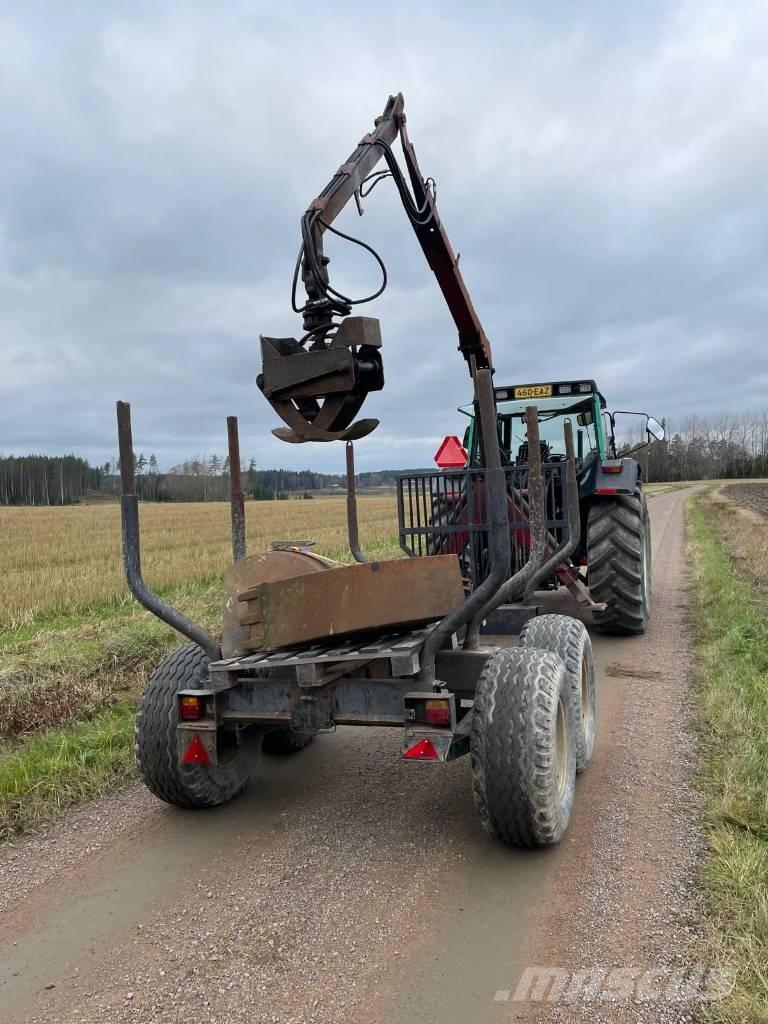 Patu + Tume 1800 MV70 Forest trailers