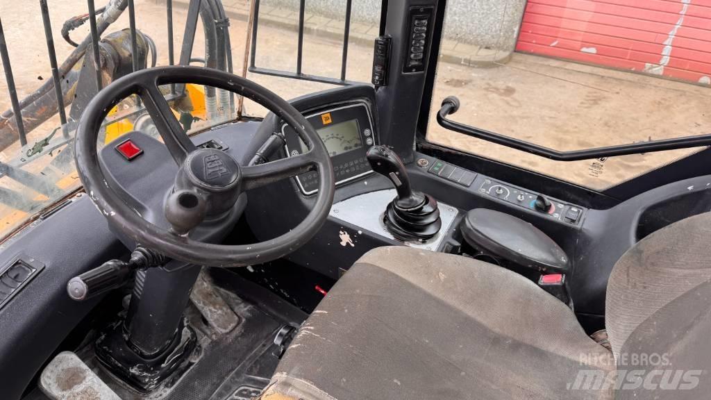 JCB 411 Wheel loaders