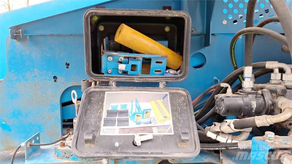 Genie S60HCE Telescopic boom lifts