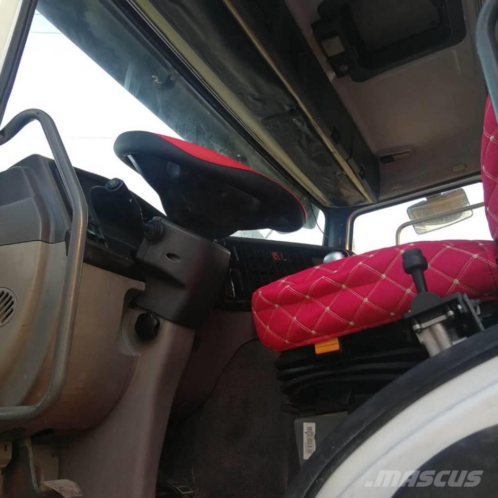 Howo 375 8x4 Tipper trucks