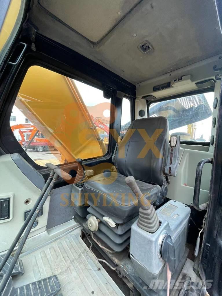 Hyundai Robex 220-7 Crawler excavators