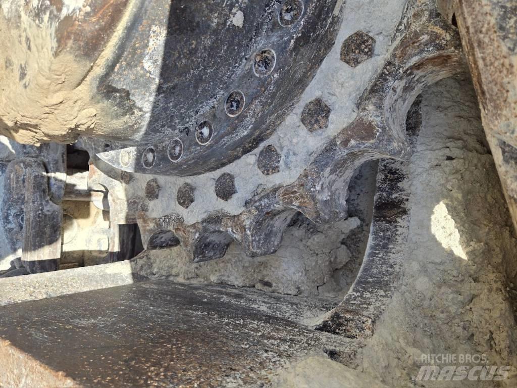 Hitachi ZX 850 LC-3 Crawler excavators